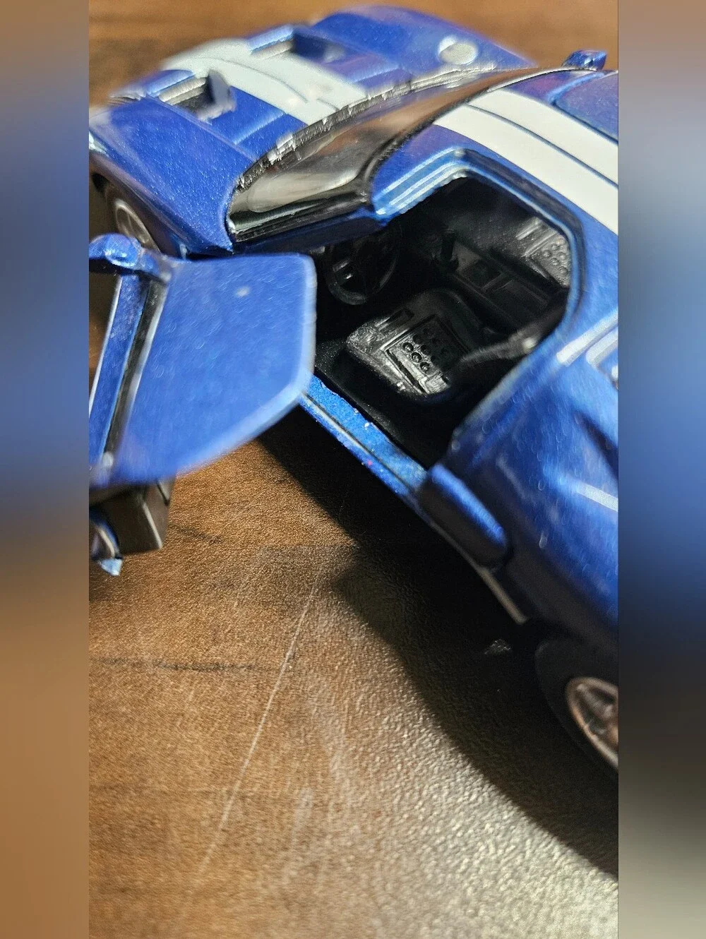 2006 Ford GT Blue White Stripe  KT5092